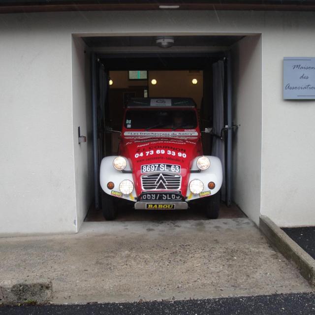 Ma 2 CV pour l'Afrique.