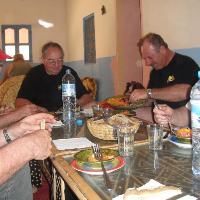 2010, Maroc en 2 CV le 12 Avril