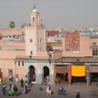 2010, Maroc en 2 CV le 15 Avril, repos à Marrakech