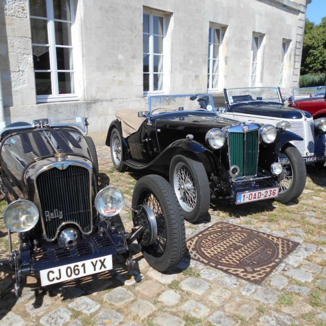 27 Rochefort Rassemblement Amilcar et Cycles Cars 15 06 2017 (17)