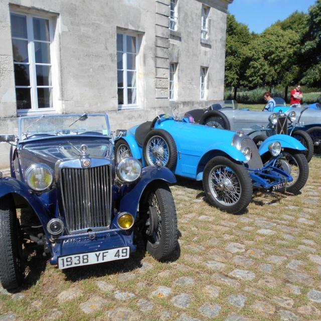 27 Rochefort Rassemblement Amilcar et Cycles Cars 15 06 2017 (20)