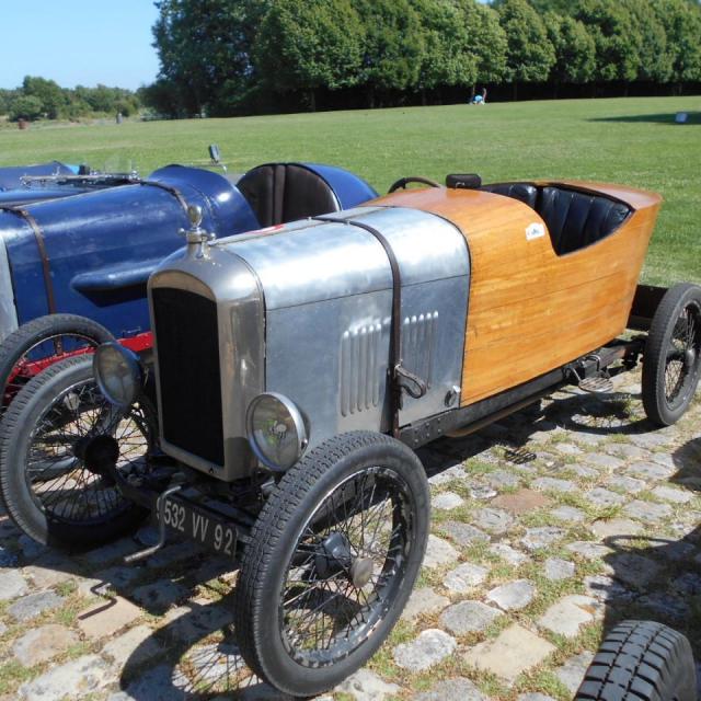 27 Rochefort Rassemblement Amilcar et Cycles Cars 15 06 2017 (50)