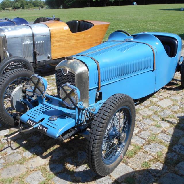 27 Rochefort Rassemblement Amilcar et Cycles Cars 15 06 2017 (51)