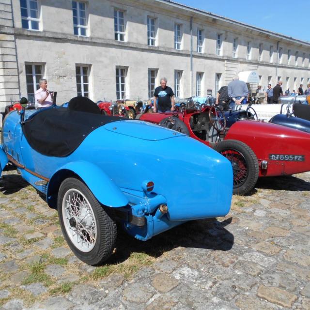27 Rochefort Rassemblement Amilcar et Cycles Cars 15 06 2017 (61)