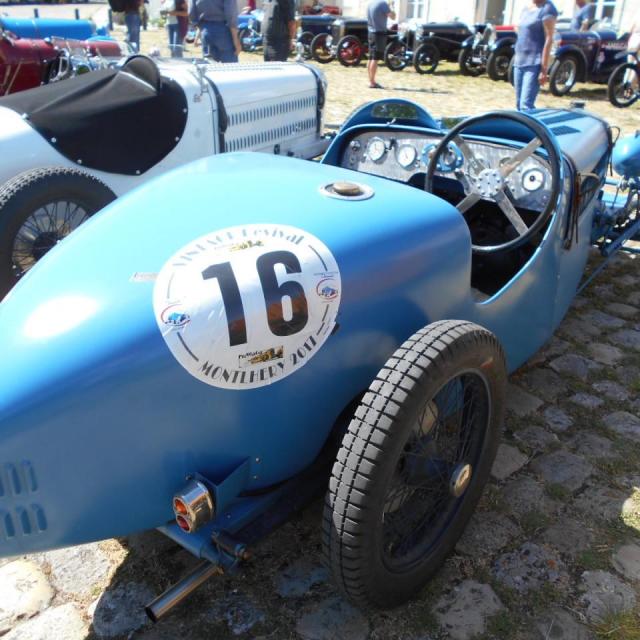 27 Rochefort Rassemblement Amilcar et Cycles Cars 15 06 2017 (66)