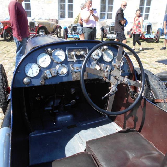27 Rochefort Rassemblement Amilcar et Cycles Cars 15 06 2017 (67)