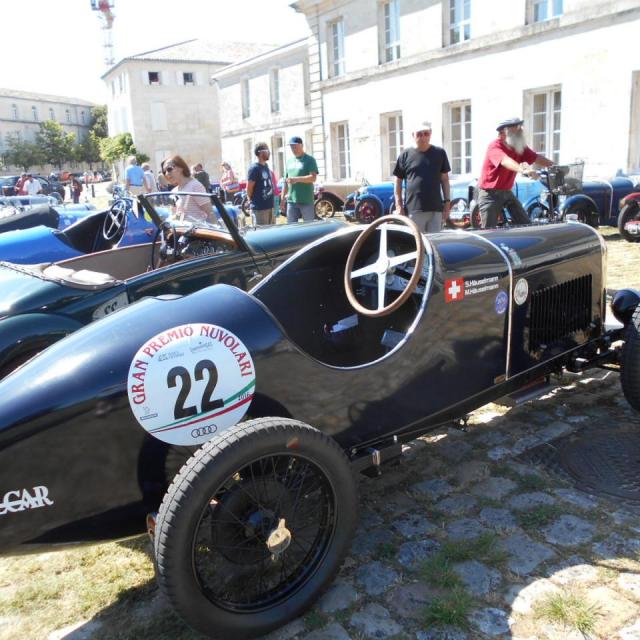 27 Rochefort Rassemblement Amilcar et Cycles Cars 15 06 2017 (75)