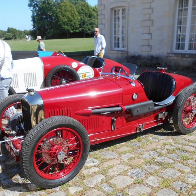 27 Rochefort Rassemblement Amilcar et Cycles Cars 15 06 2017 (76)