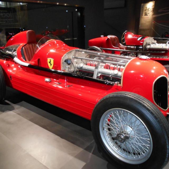 3 Musée Alfa-Roméo Aresse (72)