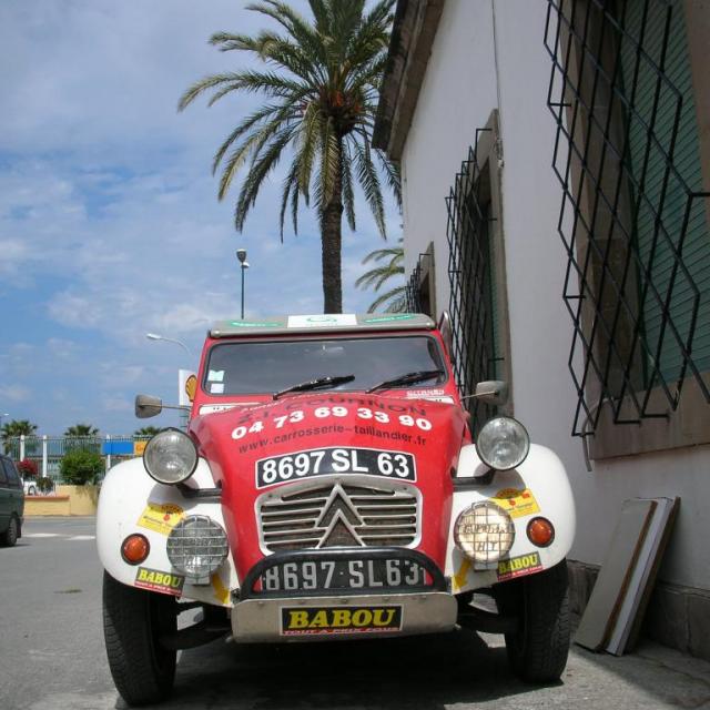 Ma 2 CV pour l'Afrique.