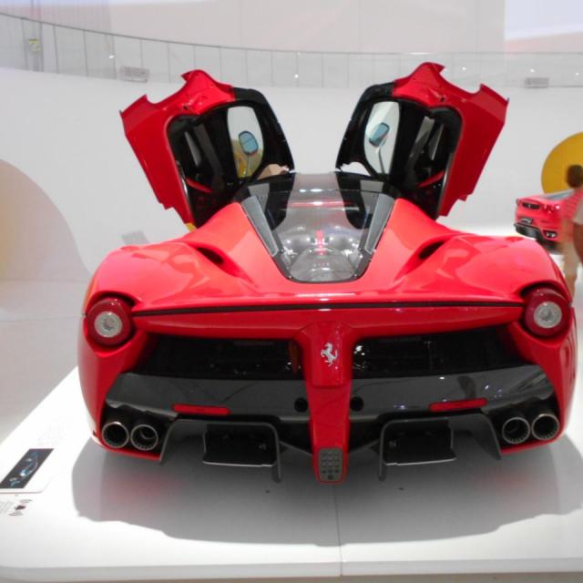 5 Modéna Musée Enzo Ferrari  (33)