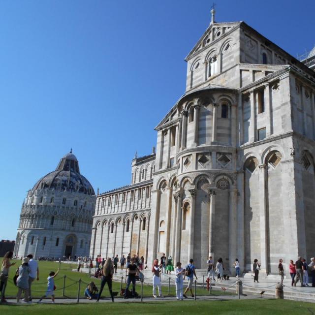 8 Pise et la place des miracles (6)