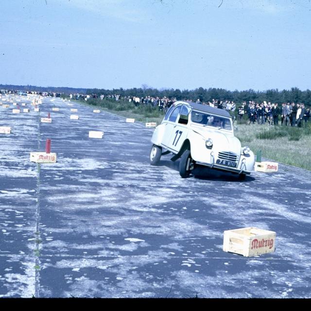 Citroën 2 CV 6