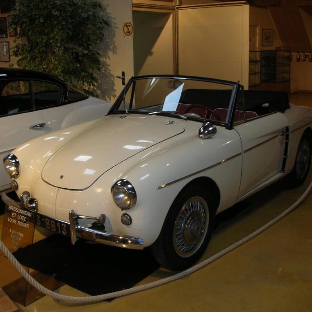 Manoir de l'Automobile de Lohéac (63)