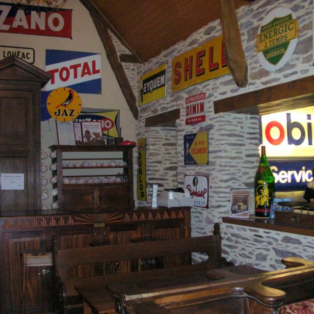 Manoir de l'Automobile de Lohéac (73)