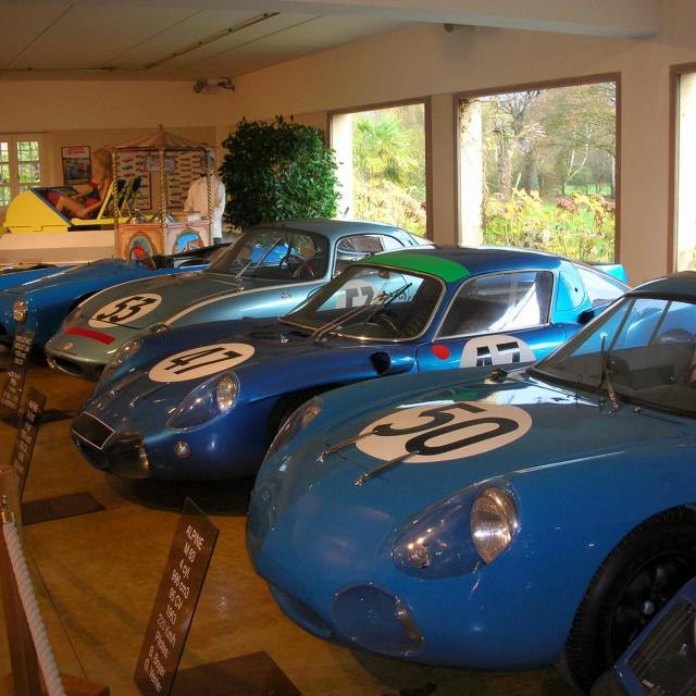Manoir de l'Automobile de Lohéac (98)